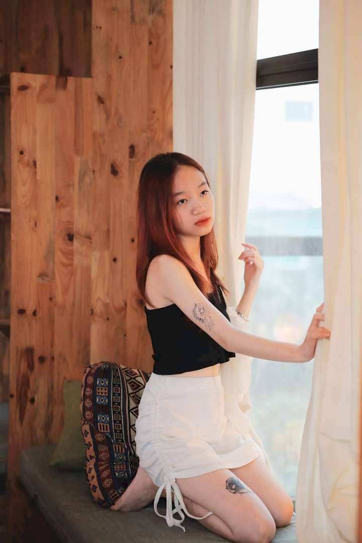 Hot girl Đinh Thị Như Quỳnh